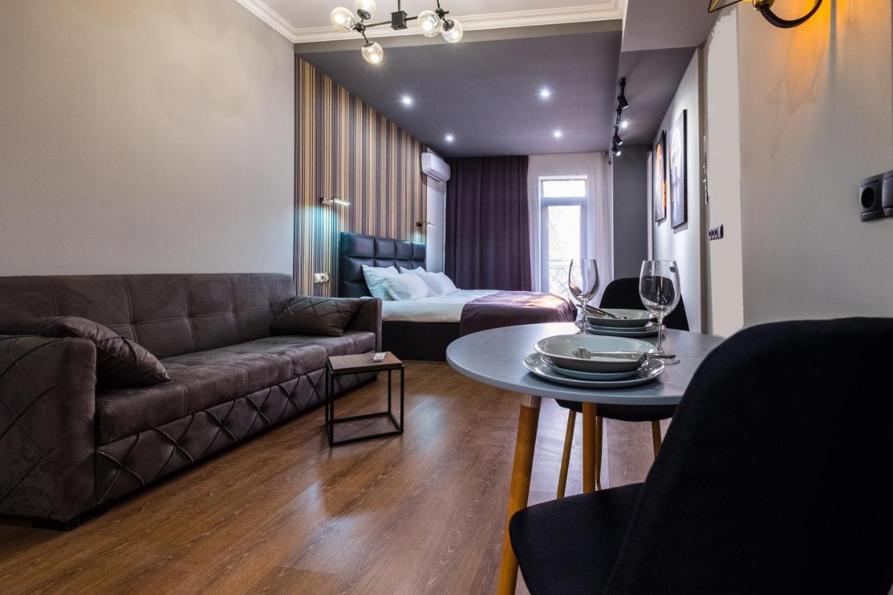 Iren River Side Apartments Тбилиси Екстериор снимка