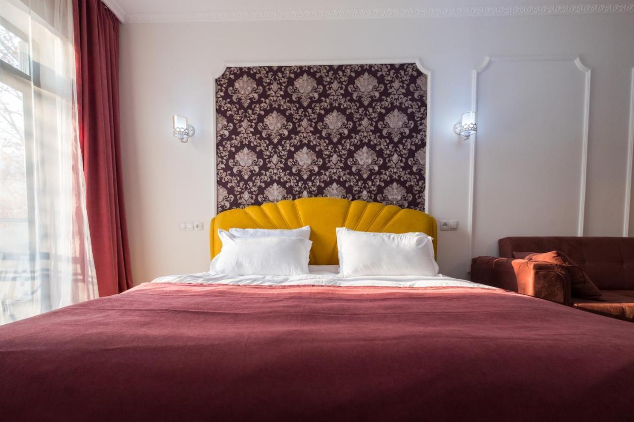 Iren River Side Apartments Тбилиси Екстериор снимка
