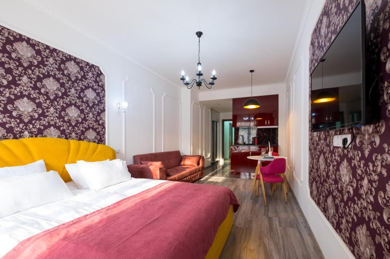 Iren River Side Apartments Тбилиси Екстериор снимка