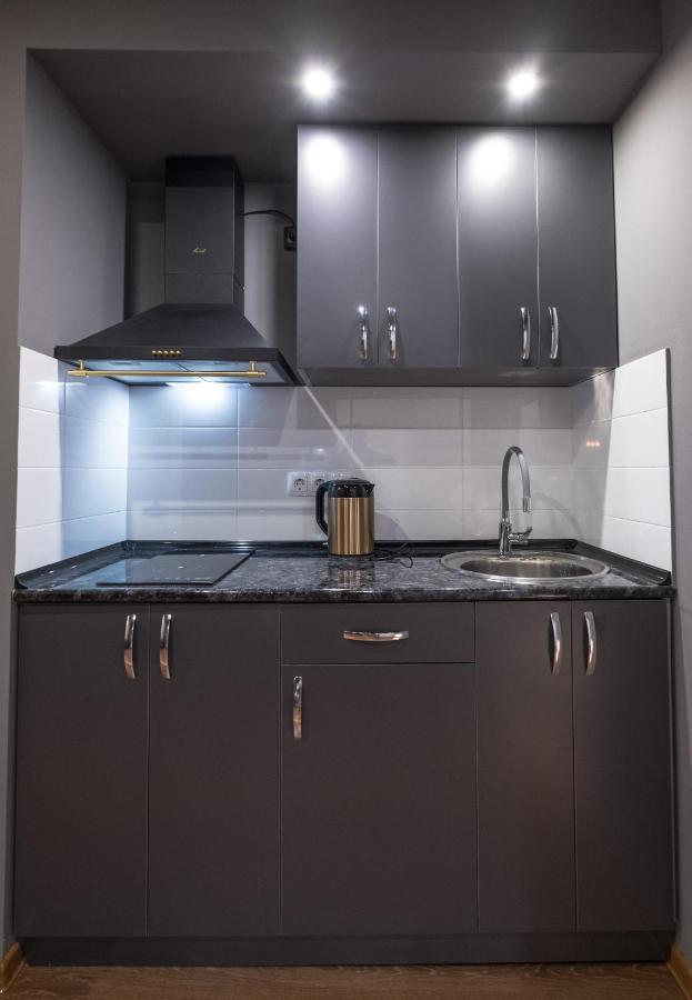 Iren River Side Apartments Тбилиси Екстериор снимка