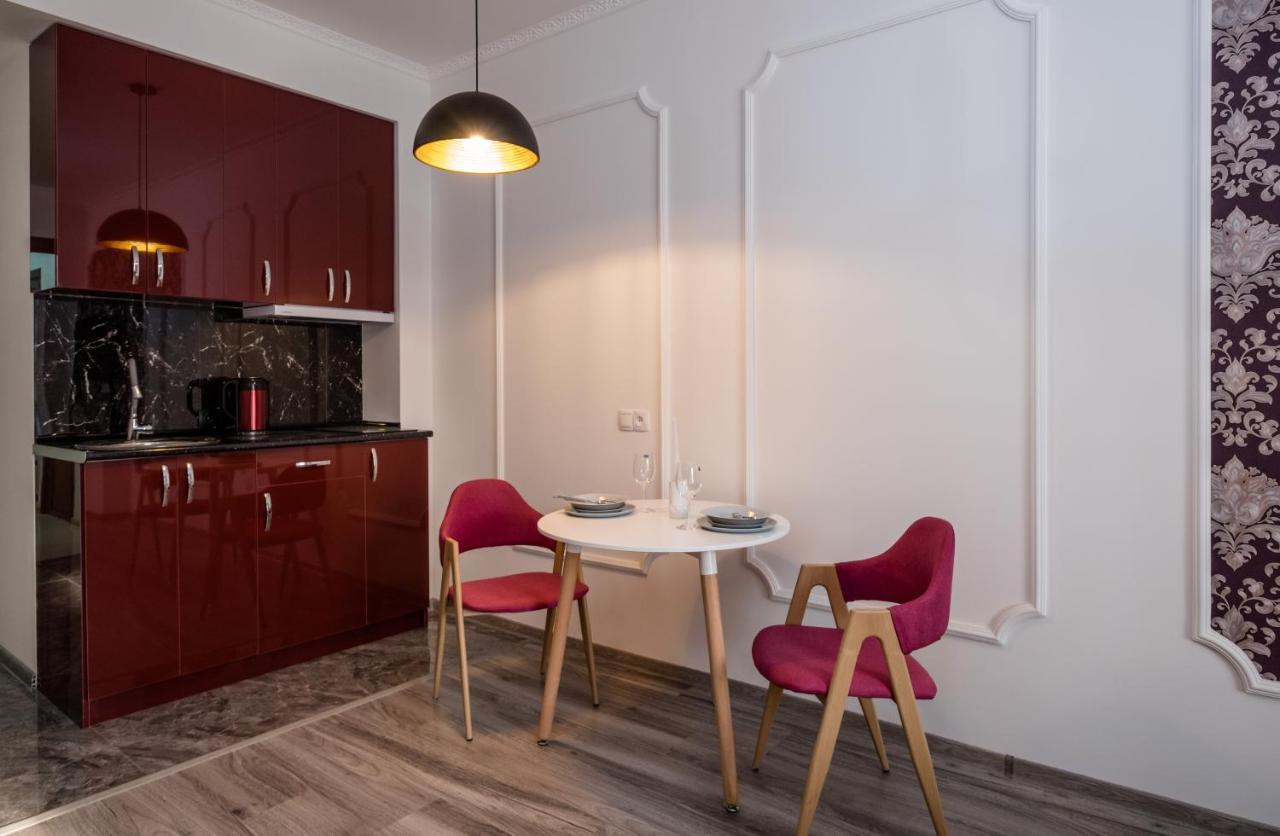 Iren River Side Apartments Тбилиси Екстериор снимка