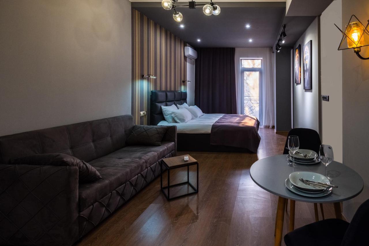 Iren River Side Apartments Тбилиси Екстериор снимка